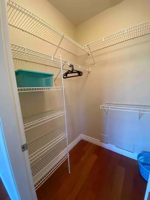 Holiday home Lucky Suite, Two-Bedroom Suite With Independent Entrance In Richmond Close To Yvr
